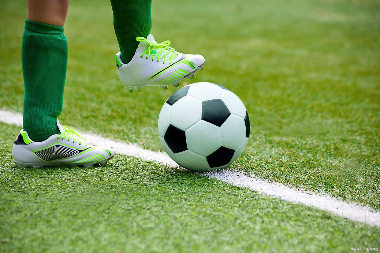 据他的启蒙 据他的启蒙