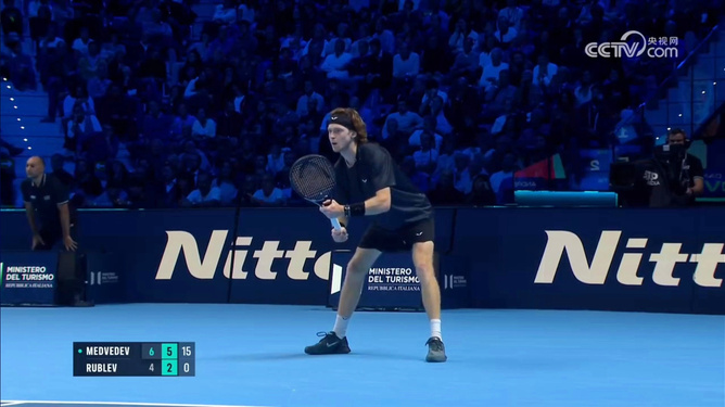 接连击败多 接连击败多