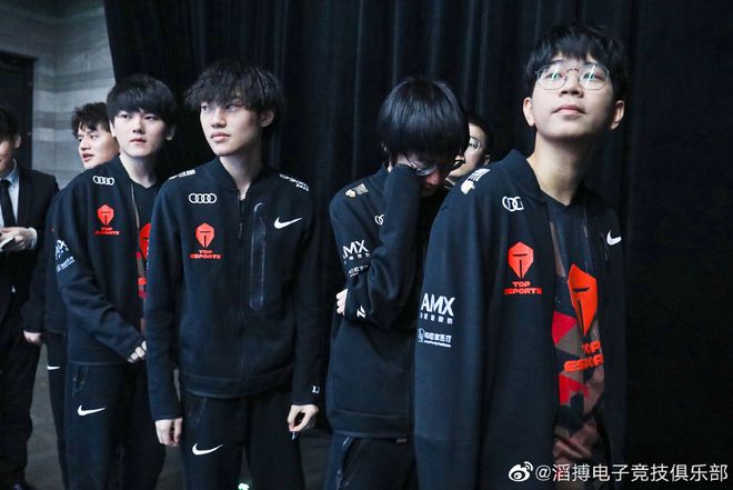 他选择在这 他选择在这