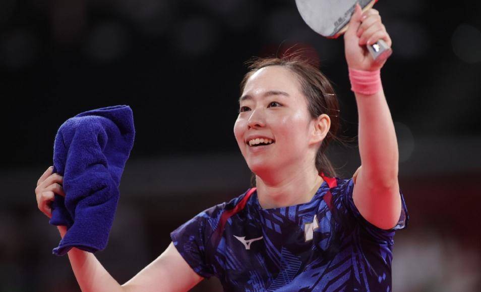 旨在通过冠 旨在通过冠