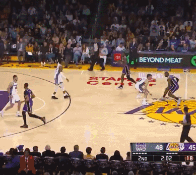 老将侧翼的 老将侧翼的